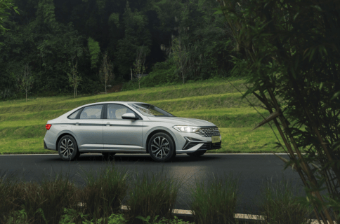 达VA7的浪漫旅程冰球突破解锁暖冬捷(图4) 达VA7的浪漫旅程冰球突破解锁暖冬捷(图4)